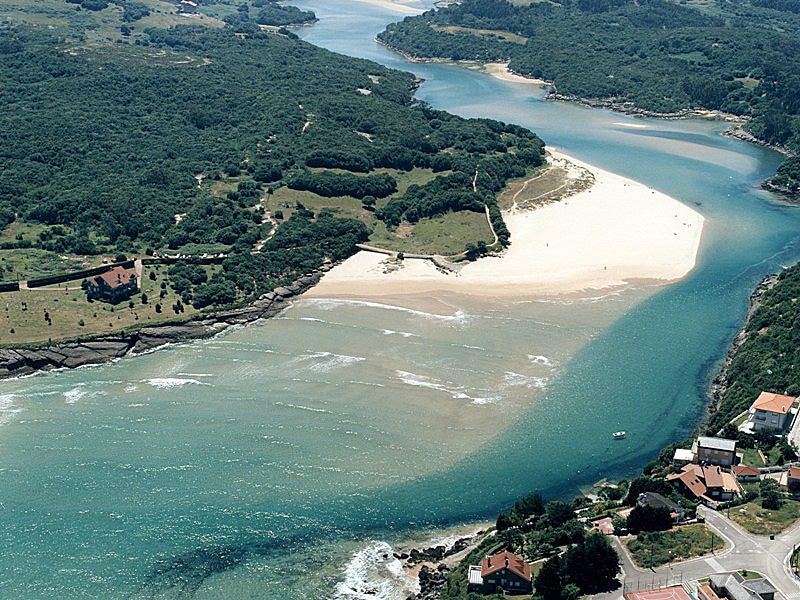Playa de La Arena, Arnuero Playa de La Arena, Arnuero