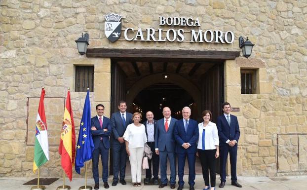 Visita de José Ignacio Ceniceros a la bodega de San Vicente.