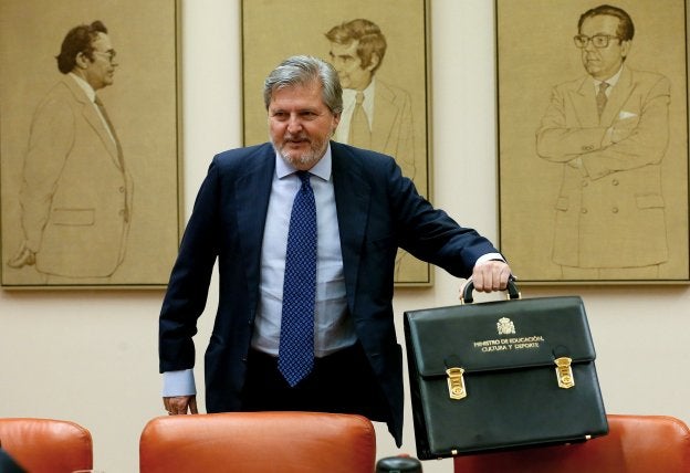 El ministro de Educación, Íñigo Méndez de Vigo, en una comparecencia en el Congreso. :: EFE