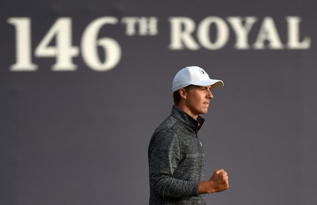 Jordan Spieth saca el puño durante el recorrido de ayer. :: afp