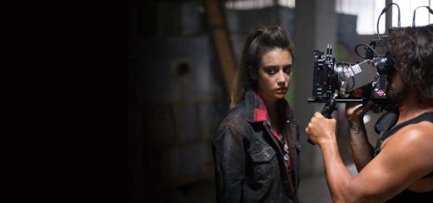 María Pedraza, en pleno rodaje, se desdoblará para dar vida a las dos protagonistas de la serie. :: tve