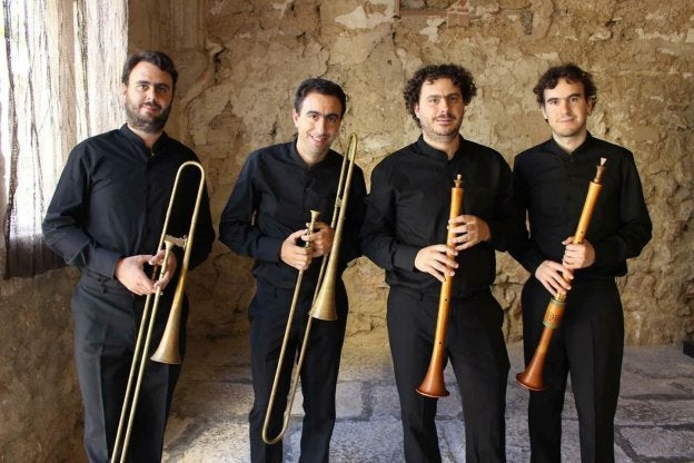 El grupo La Danserye, con sus instrumentos. :: el norte de castilla