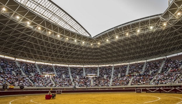 32.000 espectadores han acudido esta Feria de San Mateo a las cinco corridas de toros y la novillada celebradas en La Ribera. :: justo rodríguez
/