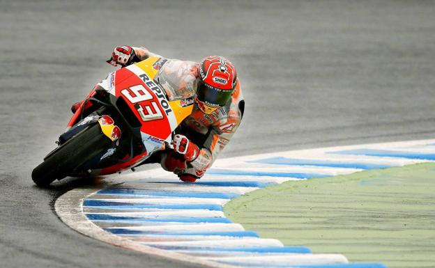 Marc Márquez, a los mandos de su Honda.