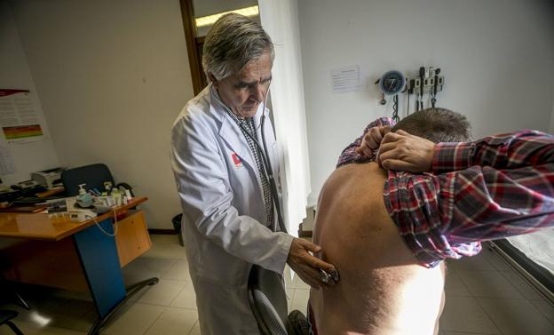 ¿Deben jubilarse los médicos más tarde?