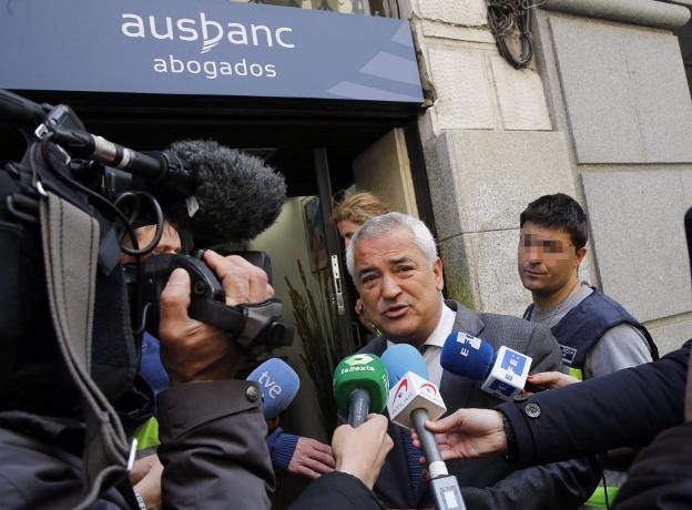 El fiscal concluye que Manos Limpias exigió dos millones para no juzgar a la Infanta