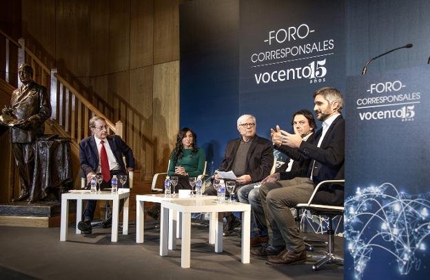 De izquierda a derecha, Rafael Mañueco, Mercedes Gallego, Juan Pedro Quiñonero, Pablo M. Díez y Javier Ansorena. :: alberto ferreras/