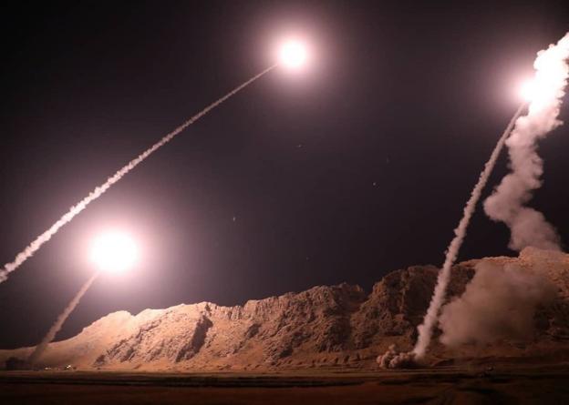 Irán bombardea a terroristas en Siria