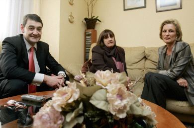 Carmen Castells (en el centro), junto a otros dirigentes de la CONCAPA. / J. HERREROS/