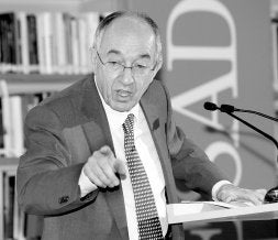 El gobernador del Banco de España, M. Á. Fernández Ordóñez. / EFE/