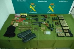 Munición incautada por la Guardia Civil a los atracadores. / G.C./