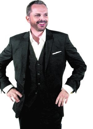 Miguel Bosé, durante la presentación de su nuevo disco y su nueva imagen en Madrid, el pasado día 8. :: J. J. GUILLÉN/EFE/