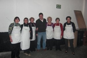 Algunas de las integrantes de la Asociación de Mujeres. ::
M.F./