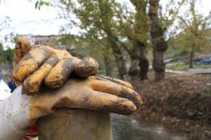 Obra premiada en el concurso sobre voluntariado. ::
NIEVES GARCÍA/