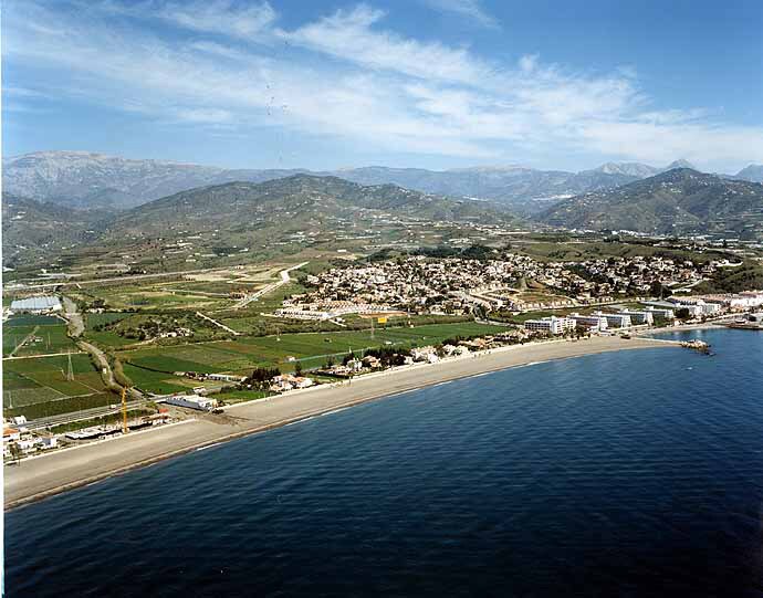 Playa de Las Arenas, Vélez-Málaga | larioja.com