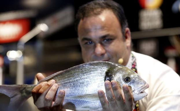 Aponiente, de Ángel León, y ABaC de Jordi Cruz, logran la tercera estrella Michelin