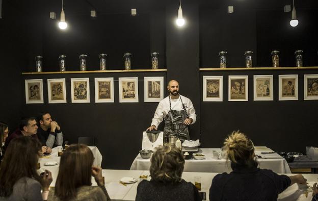 Del cordero, hasta los andares