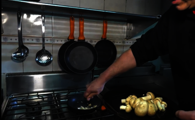 Solomillo de jabalí con perrechicos, en La Cañada de Anguiano