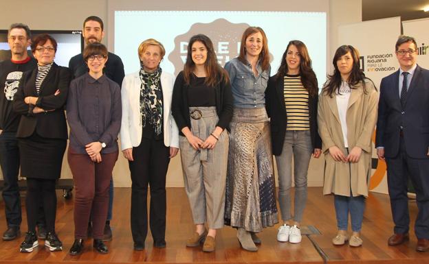 'Dale la vuelta' reivindica el papel de la mujer en la I+D+i