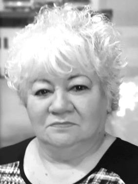 Doña María Lourdes Fernández Martínez