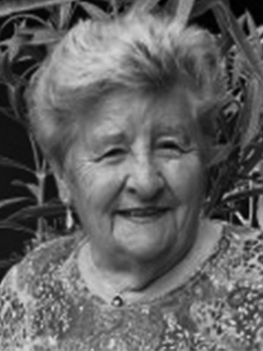 Doña Elisa Moreno Valdecantos