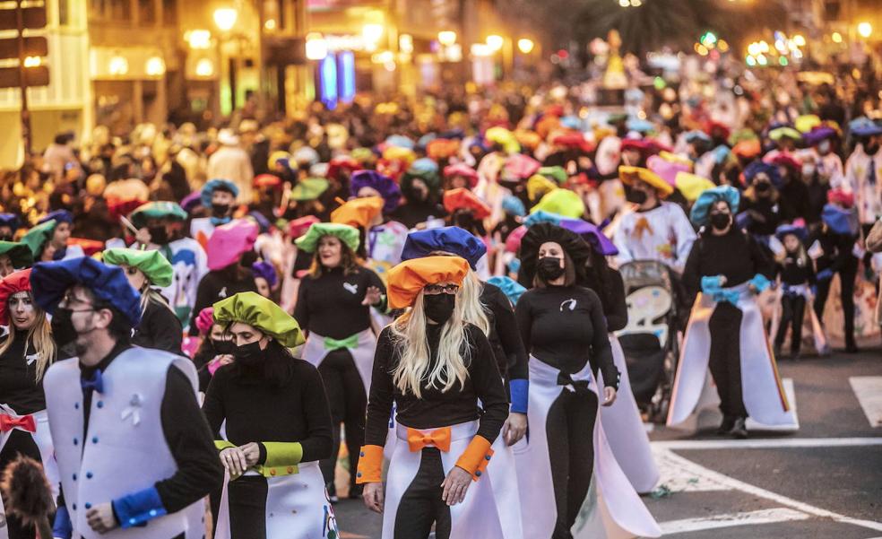 Logroño se prepara para su desfile carnavalero más multitudinario con 4.500 inscritos