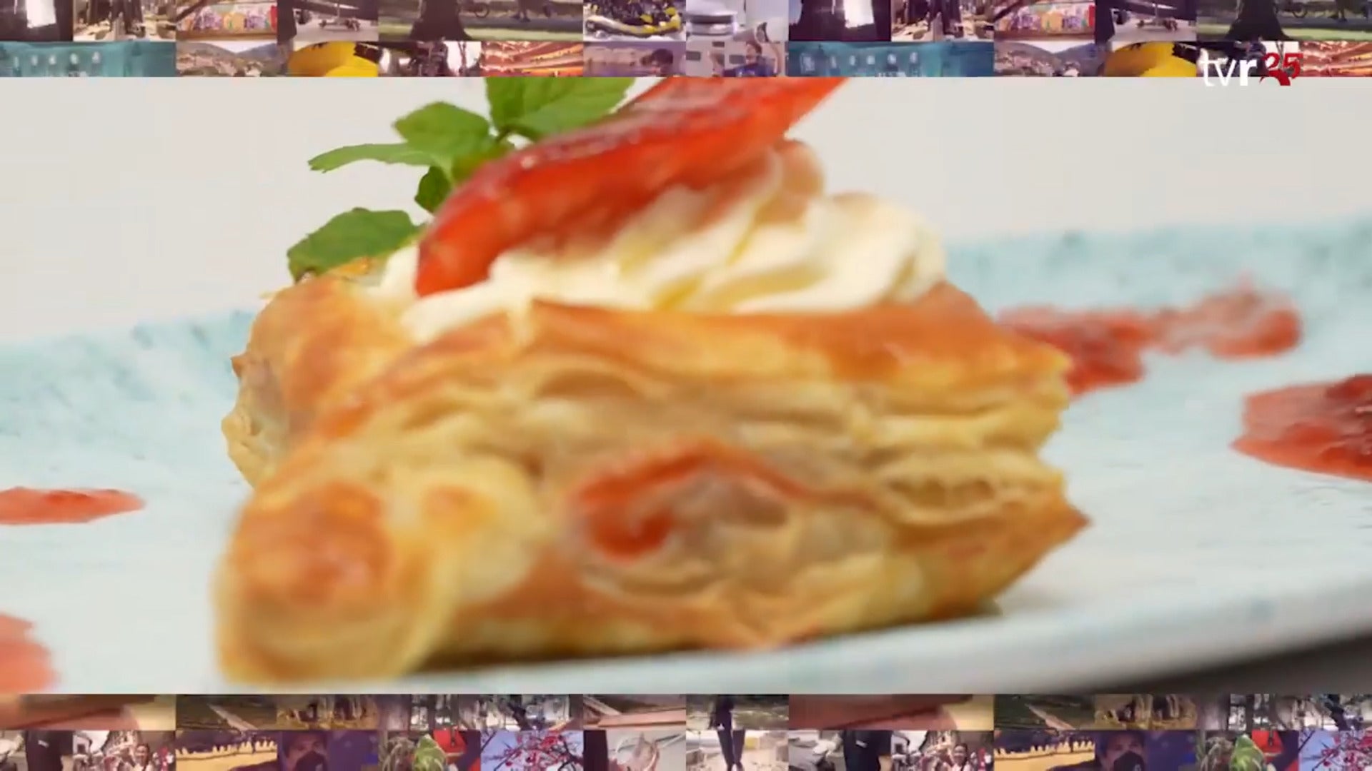 Lazos de hojaldre rellenos de fresa y nata