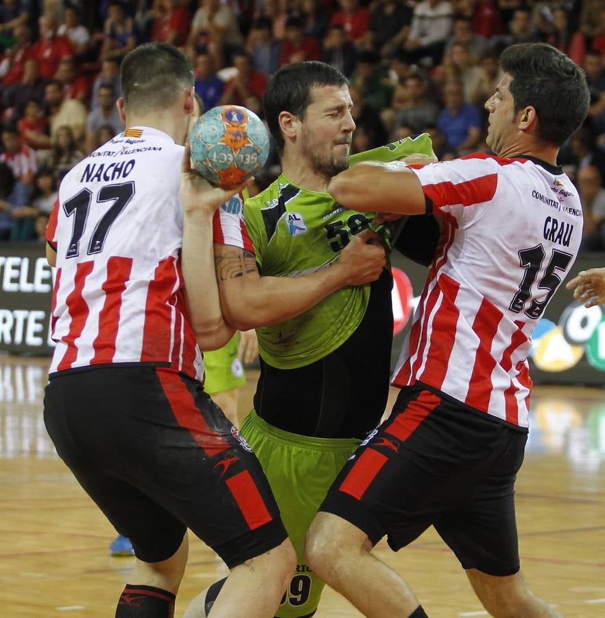 El Naturhouse se aferra a la segunda plaza