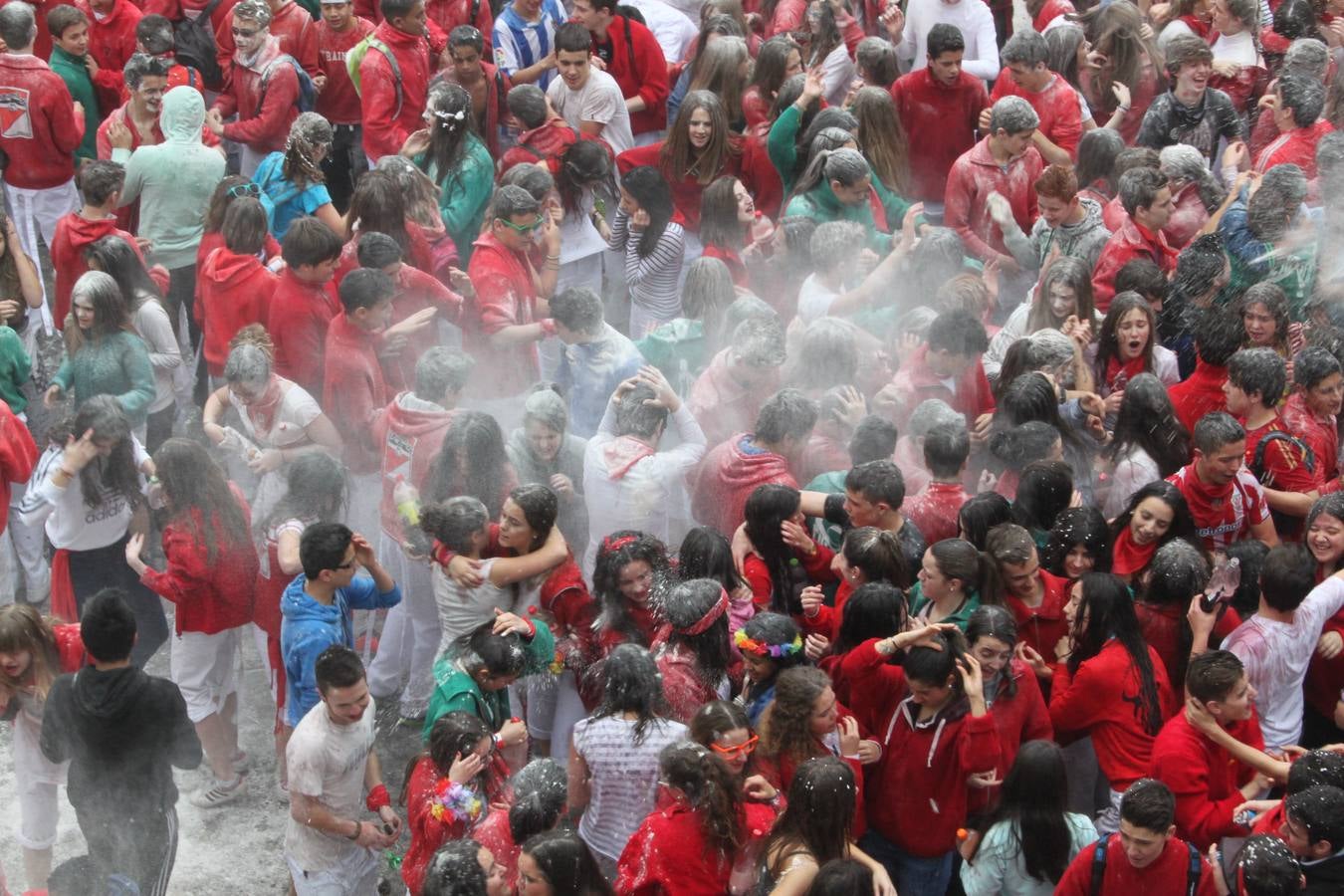 Arnedo empieza las fiestas de San José con 'La Bomba'