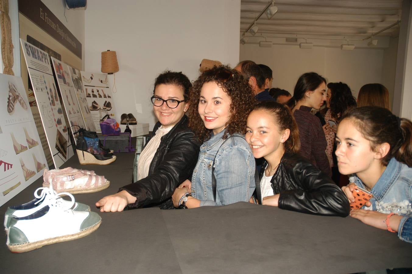 Entrega del II Premio de Diseño de la Alpargata en Cervera