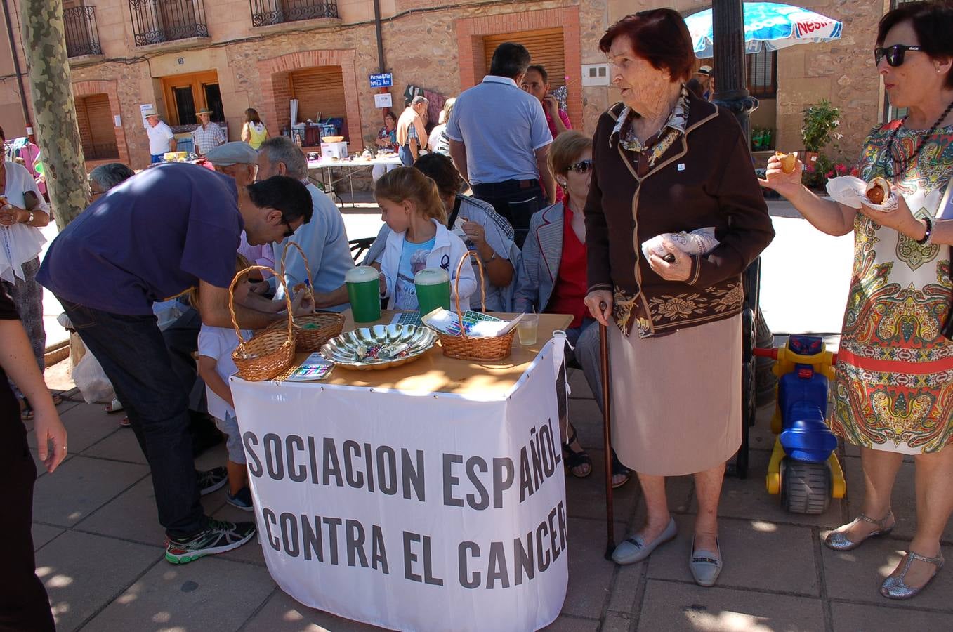 Proclamación de los Soperos y fiesta del Vino chorizo y pan en Badarán