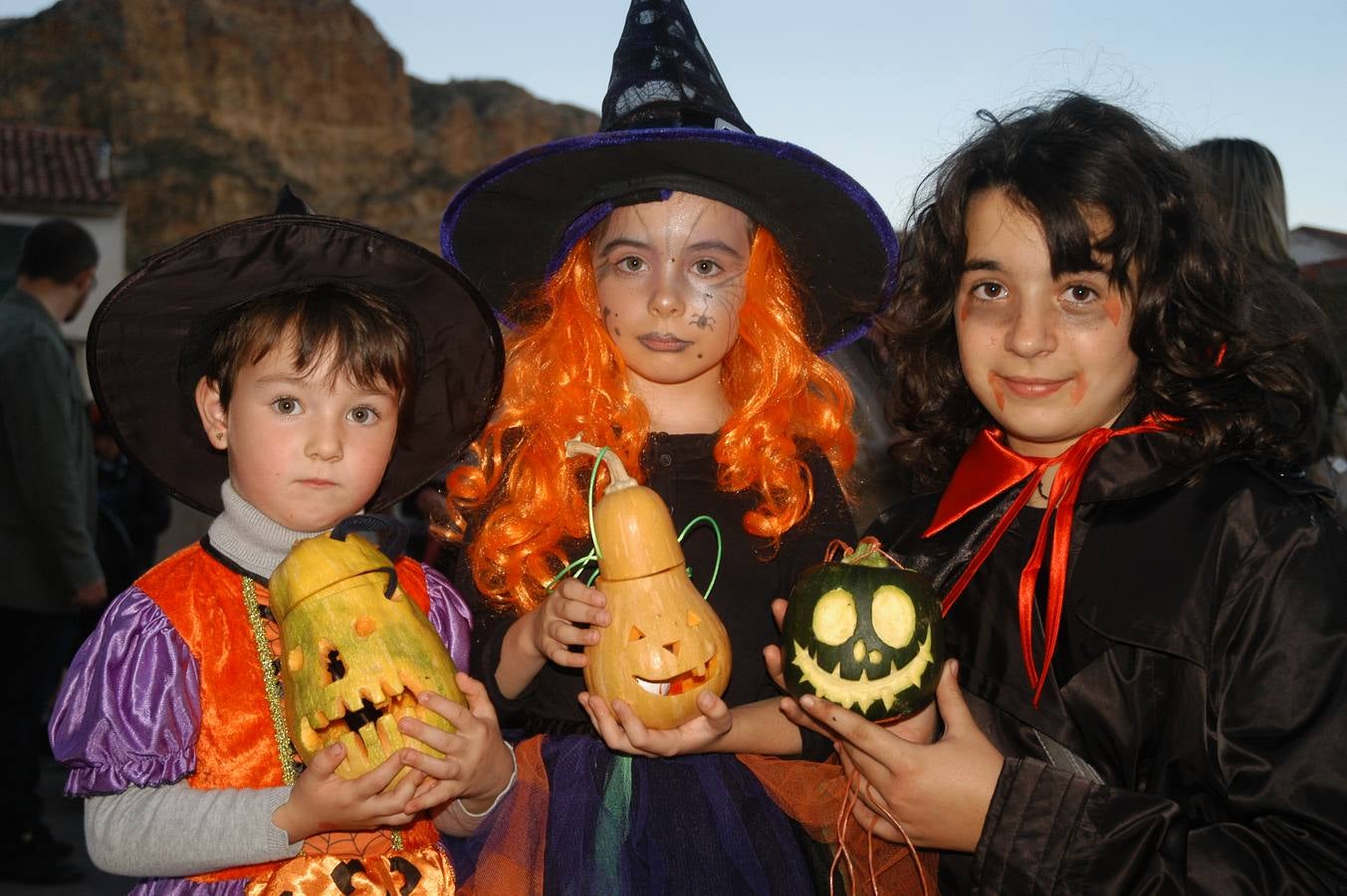 Cervera celebra el Día de las Calaveras