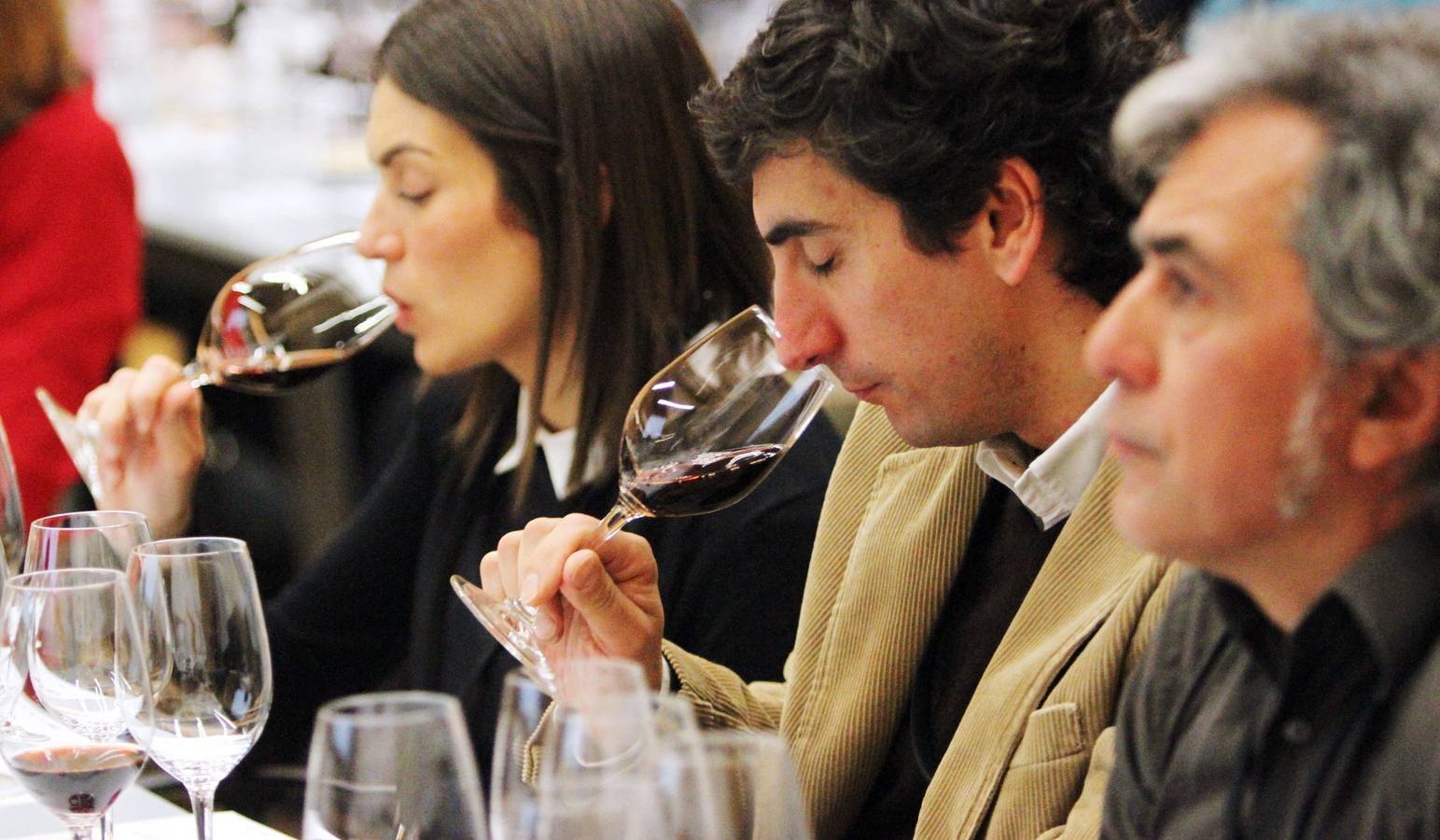 Un recorrido por la historia de los grandes vinos de Bodegas Riojanas desde 1942