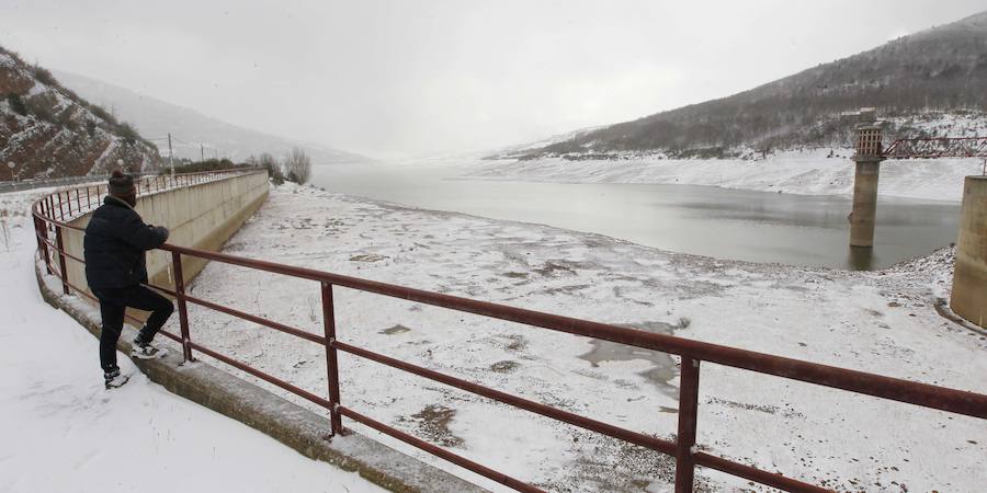 Nieve por el Camero Nuevo