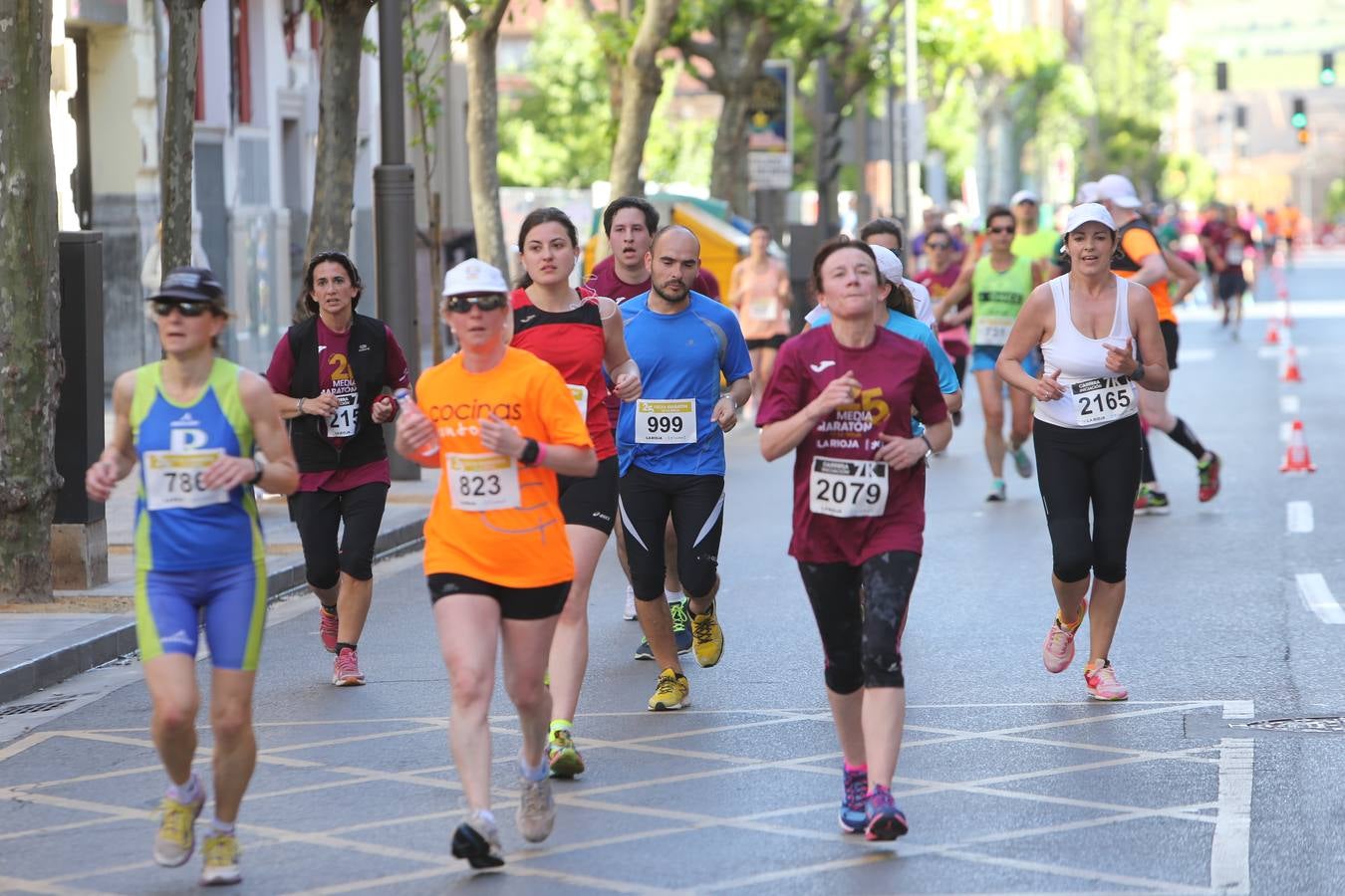 Una fiesta a todo ritmo por las calles de Logroño (V)
