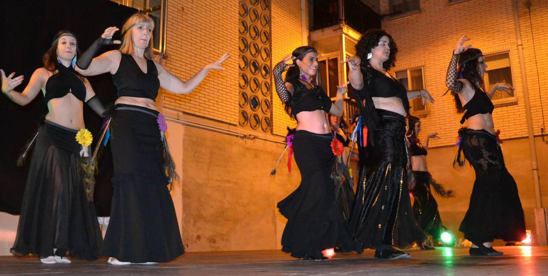 Nájera ofrece un espectáculo de danza oriental en los barrios altos