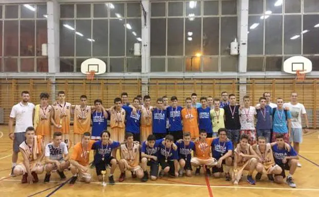 El AD Loyola, subcampeón en un torneo en Serbia