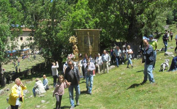 Lomos de Orios rememora «la caridad grande»