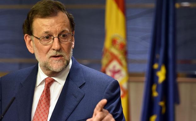 Rajoy: «Los delirios autoritarios nunca vencerán al Estado democrático»