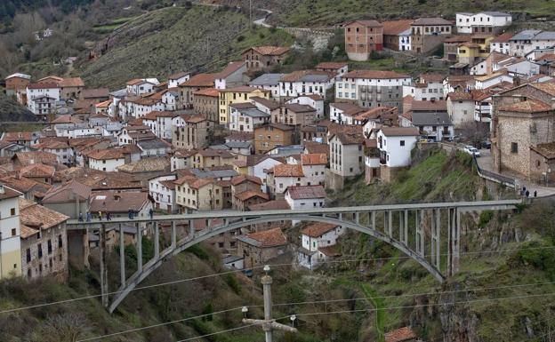 Ortigosa recupera la luz tras sufrir un apagón durante más de 24 horas