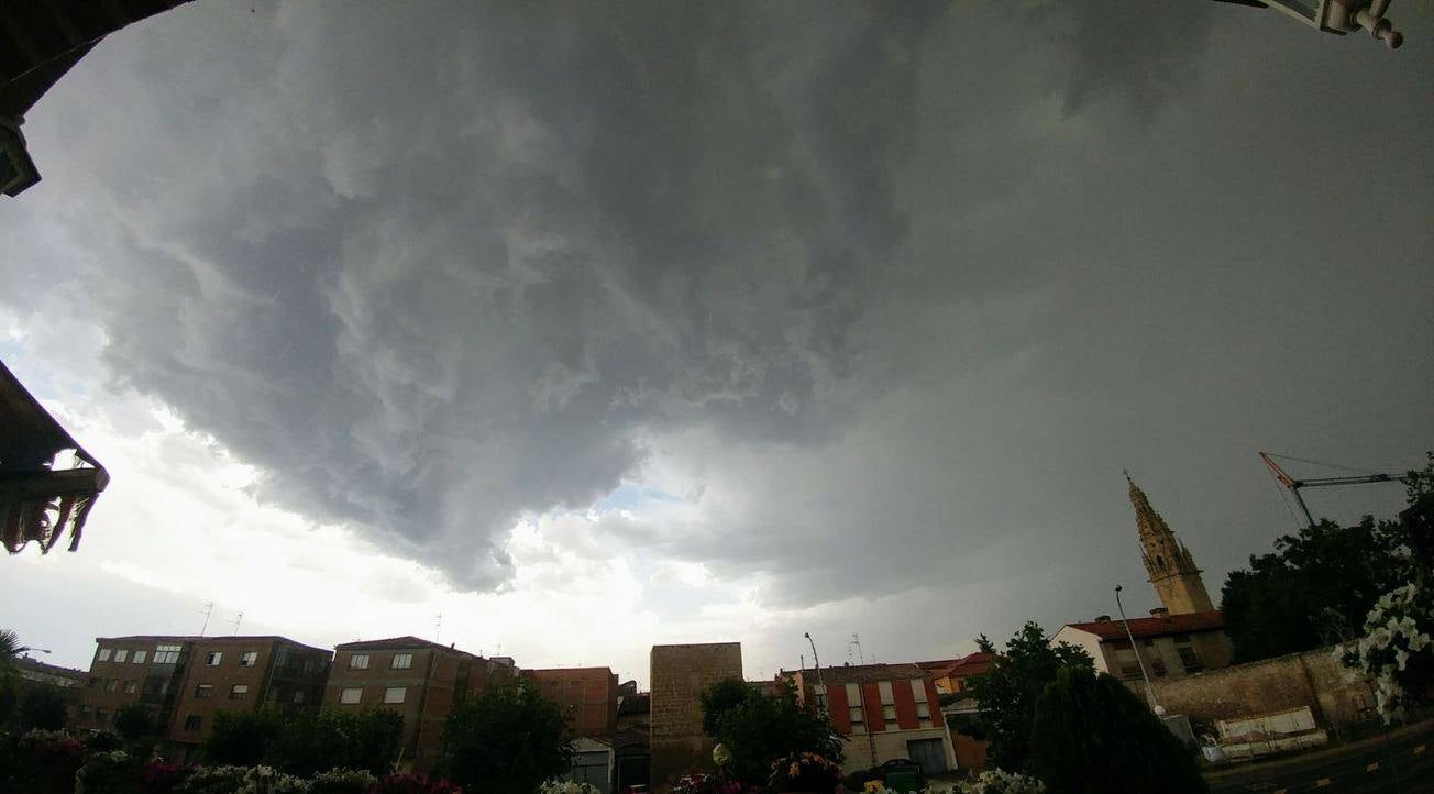 Tarde de tormentas en La Rioja