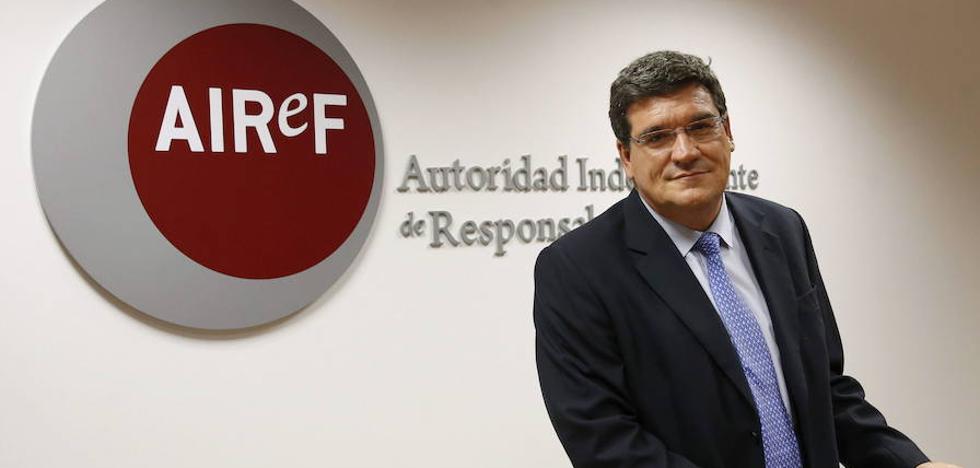 La Autoridad Fiscal ve «ajustado» cumplir el déficit por la desviación de ingresos