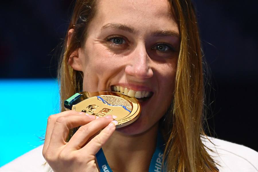 Mireia Belmonte completa la triple corona