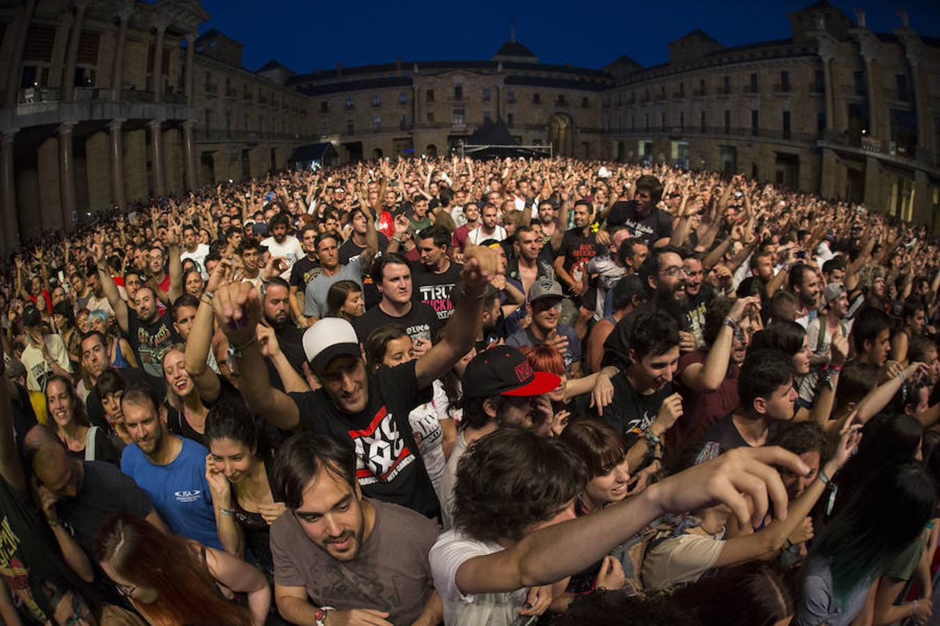 Gijón se entrega a The Offspring