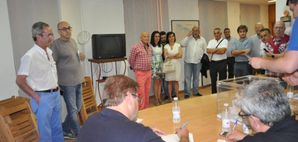 Las aguas del PP bajan revueltas