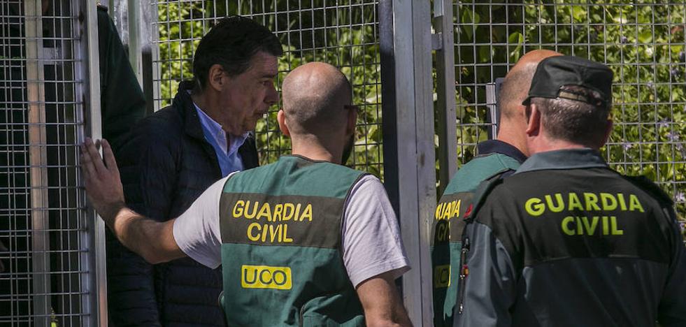 El juez rechaza excarcelar a Ignacio González porque teme que se fugue