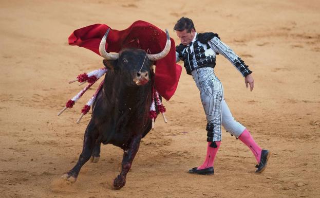 Puerta grande para Diego Urdiales en Estella