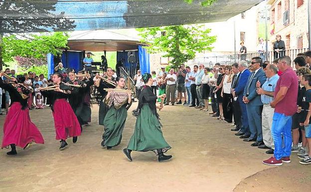 El Rasillo danza por San Mamés