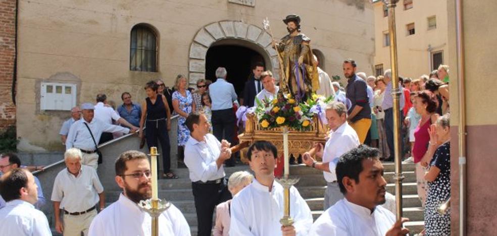 Tudelilla concluyó ayer sus festejos en honor a San Roque con misa y procesión