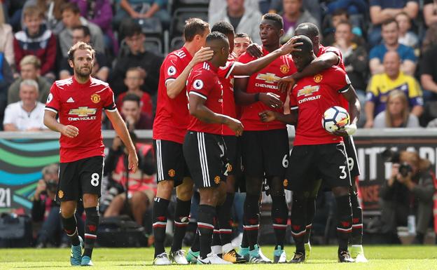 El Manchester United se abona al 4-0 y es más líder